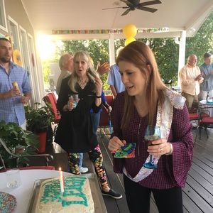 Meet your Posher, Leigh